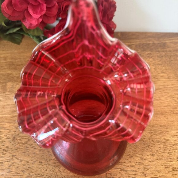 Fenton Cranberry Art Glass Vase Jack in the Pulpit Swirl White Ribbon Ruffle - Picture 4 of 7
